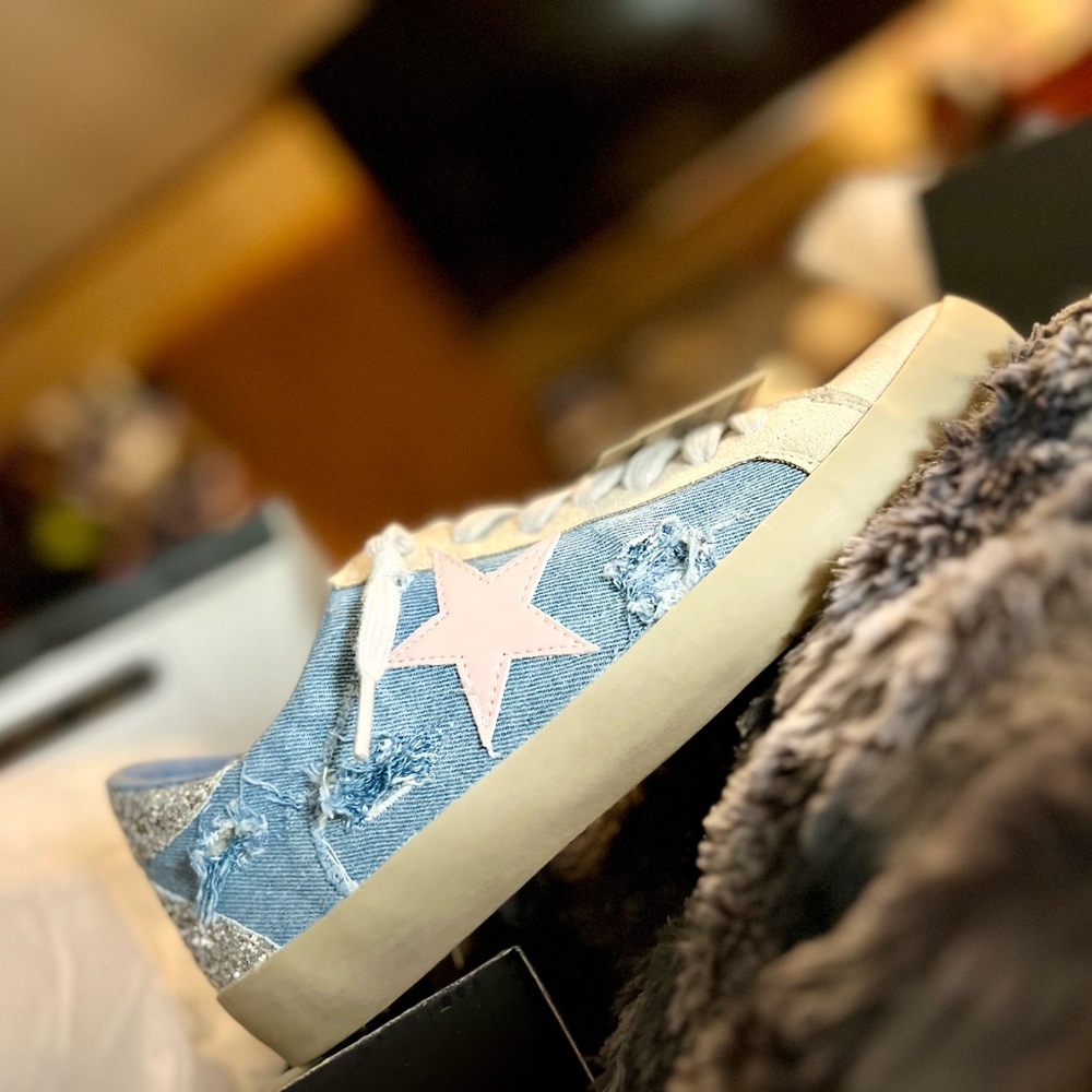 NWT light denim ShuShop sz 8